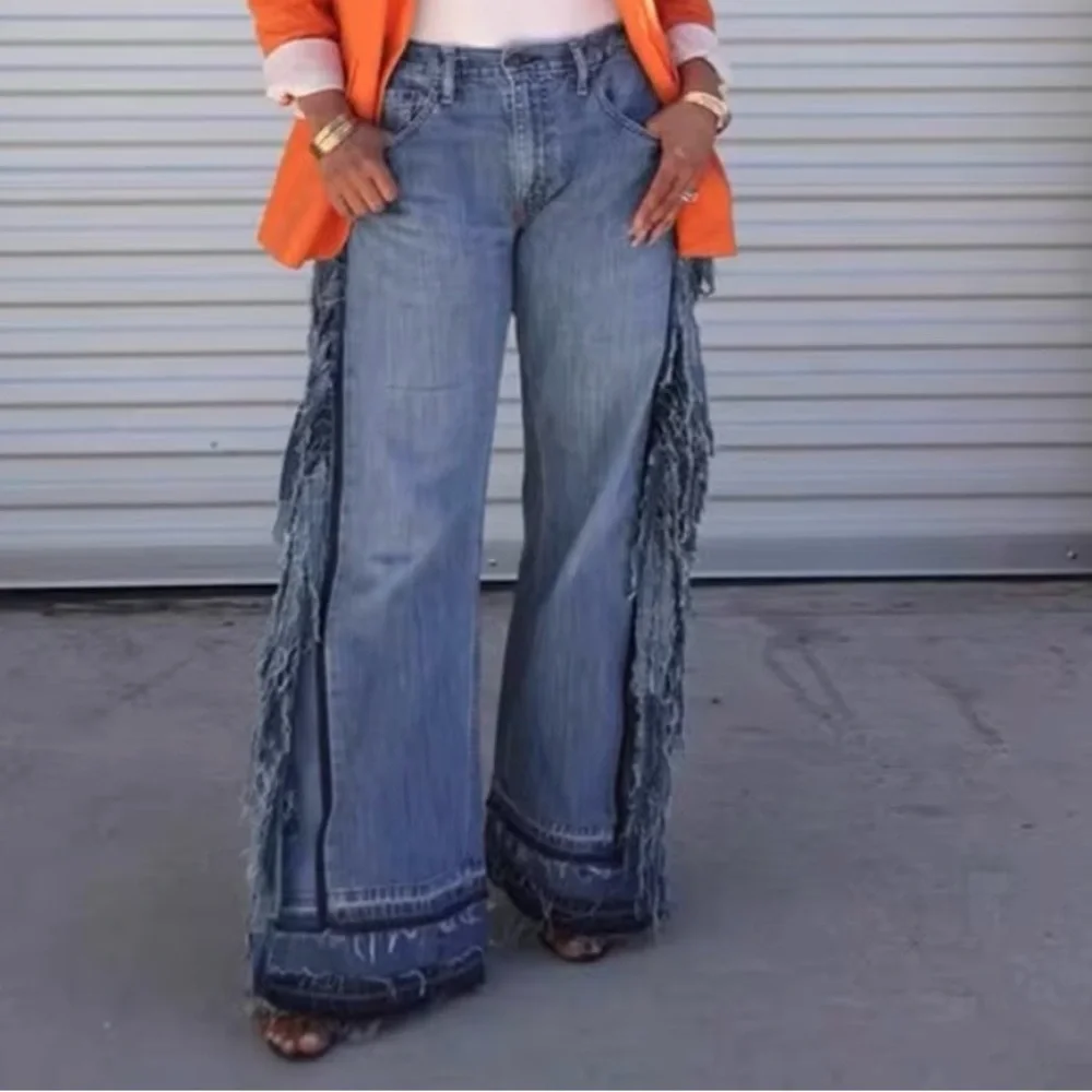 Frayed Side-Panel Light Blue Women’s Jeans - Picture 3 of 3
